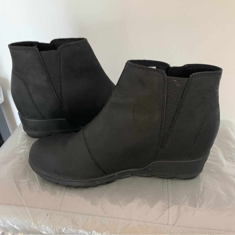 Sorel Women's Black Ankle Booties